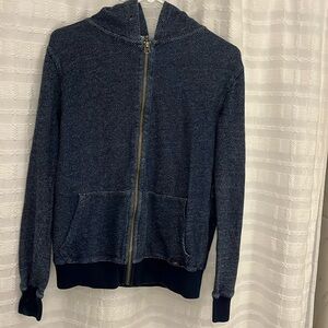 Faherty Brand hooded sweatshirt. Technically Men’s. Size Meduim.